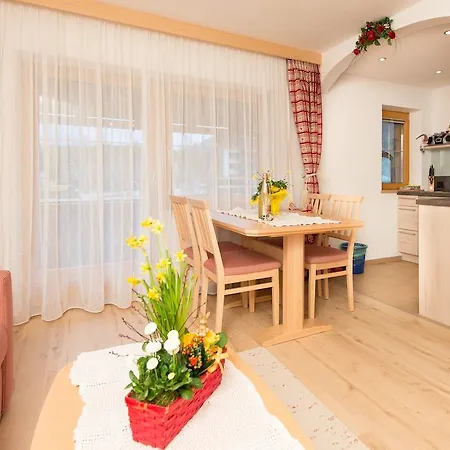 Apartment Haus Bergkristall *