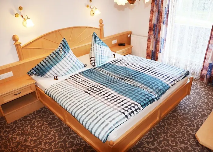 Haus Bergkristall דירה *