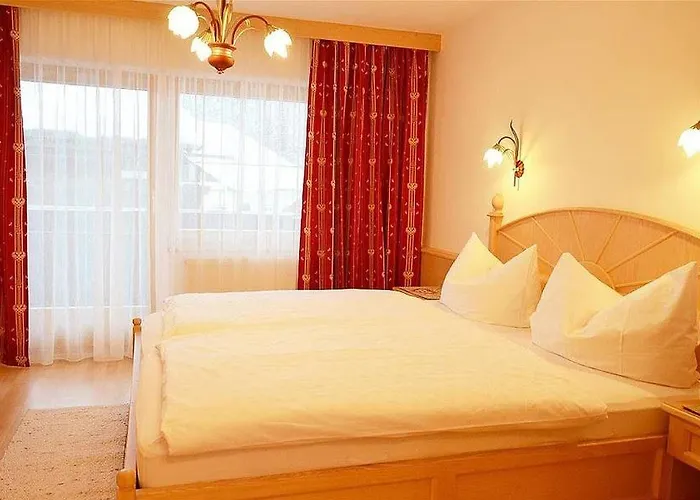 Haus Bergkristall דירה ליוטאש